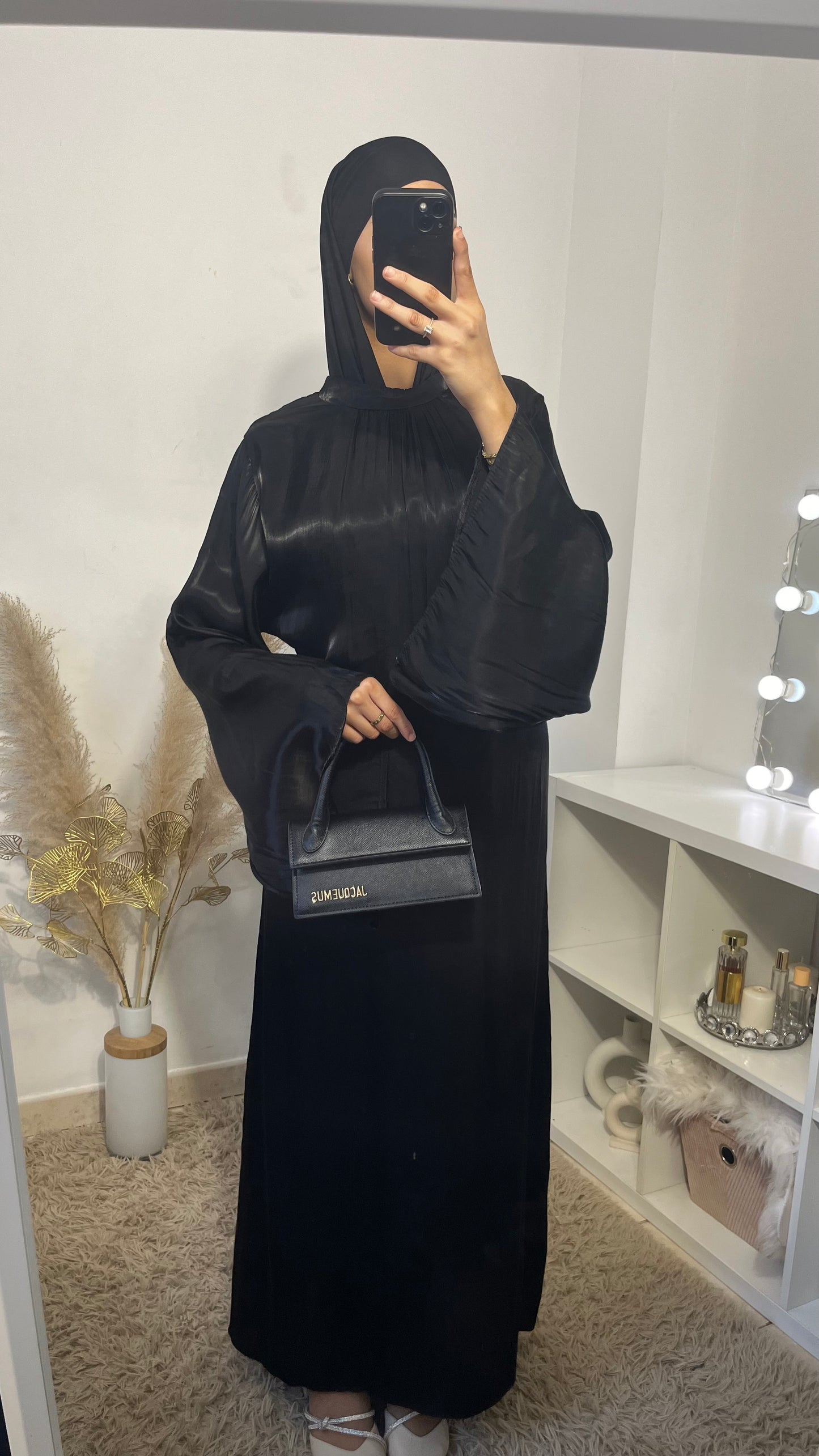 Robe Farasha