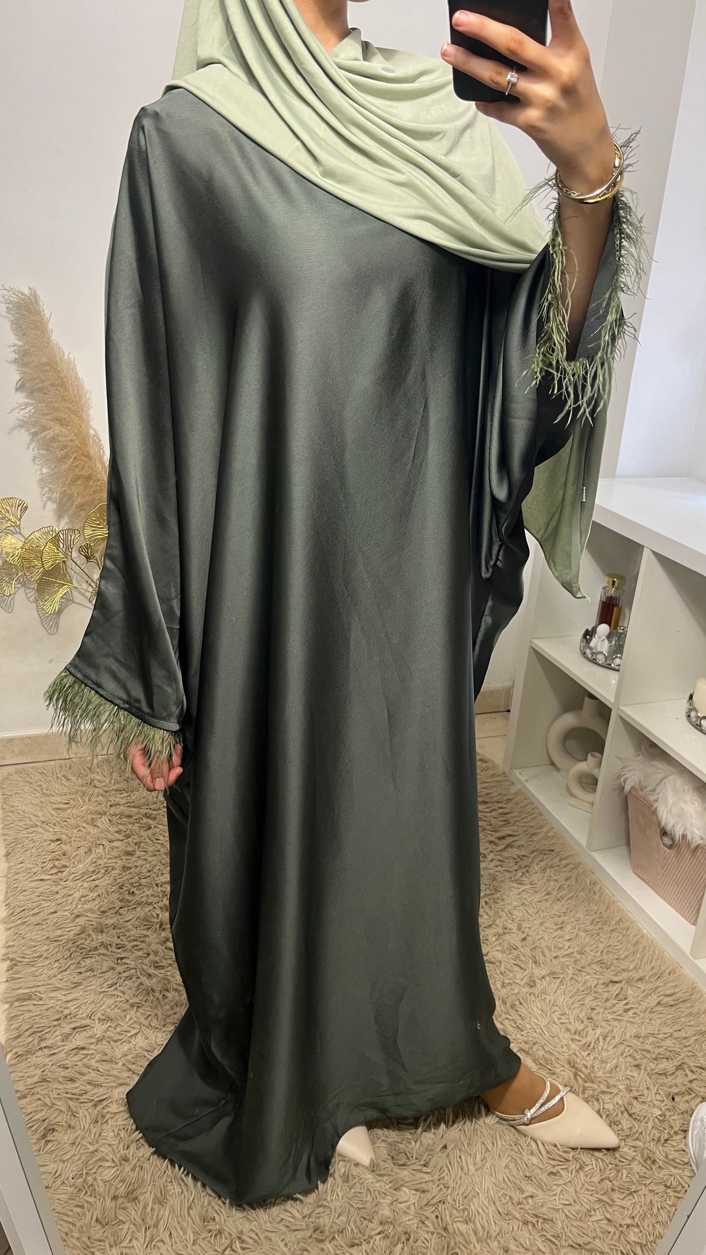 Abaya satin plume