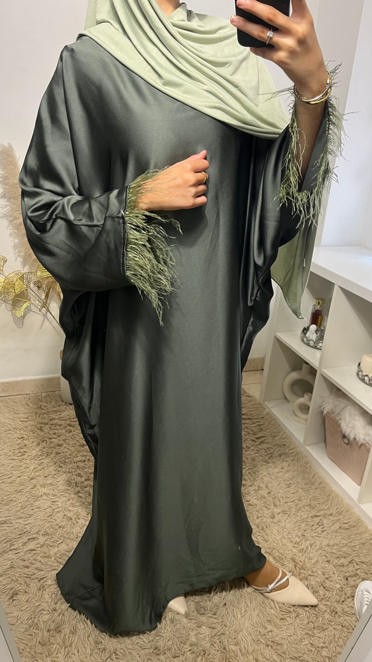 Abaya satin plume